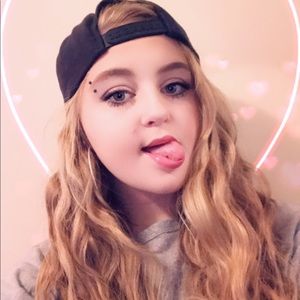 Meet your Posher, Kaylee